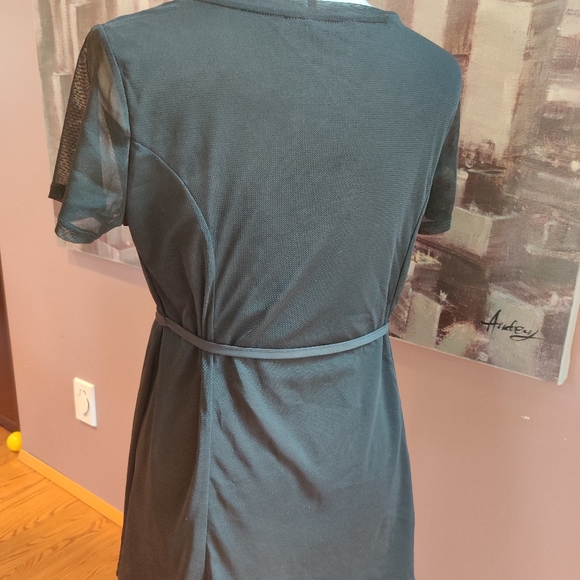 Maternity Black dual-layered blouse - Picture 4 of 6